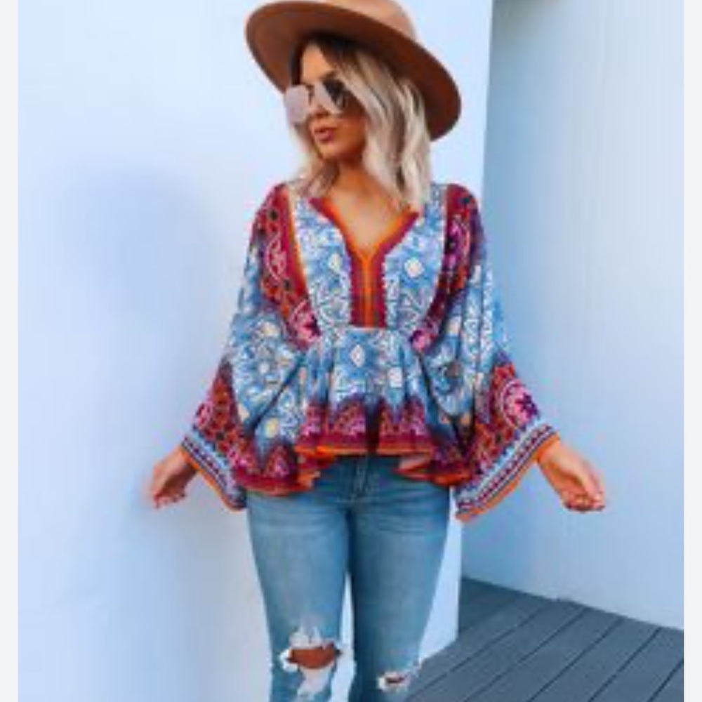 Flying Tomato Colorful Retro 3/4 Sleeve Peplum V-neck Top - Picture 3 of 12